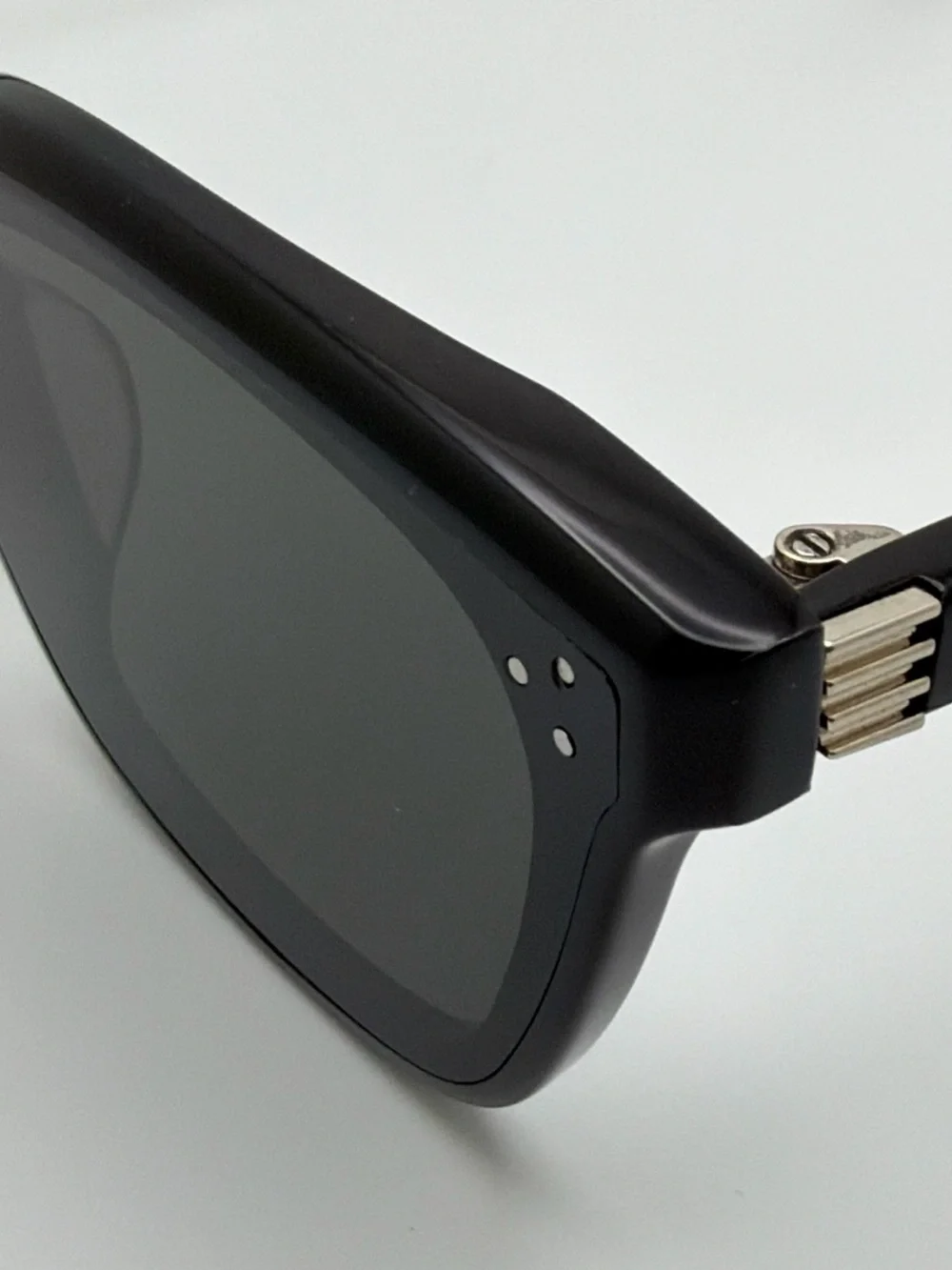 GENTLE MONSTER Numer Black Sunglasses EUC